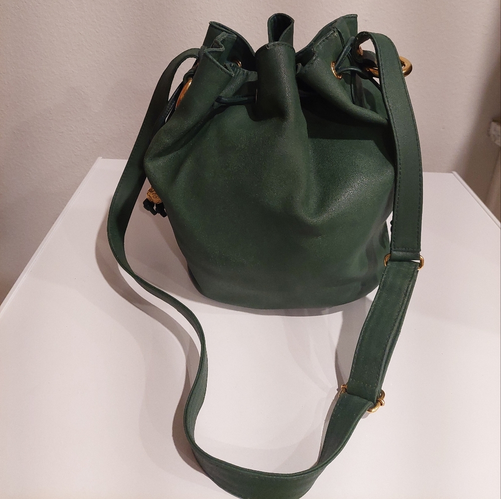Gucci  green drawstring crossbody/bucket bag.